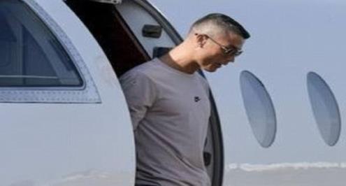 رونالدو يصل تورينو استعدادا لمرانه الأول مع يوفنتوس